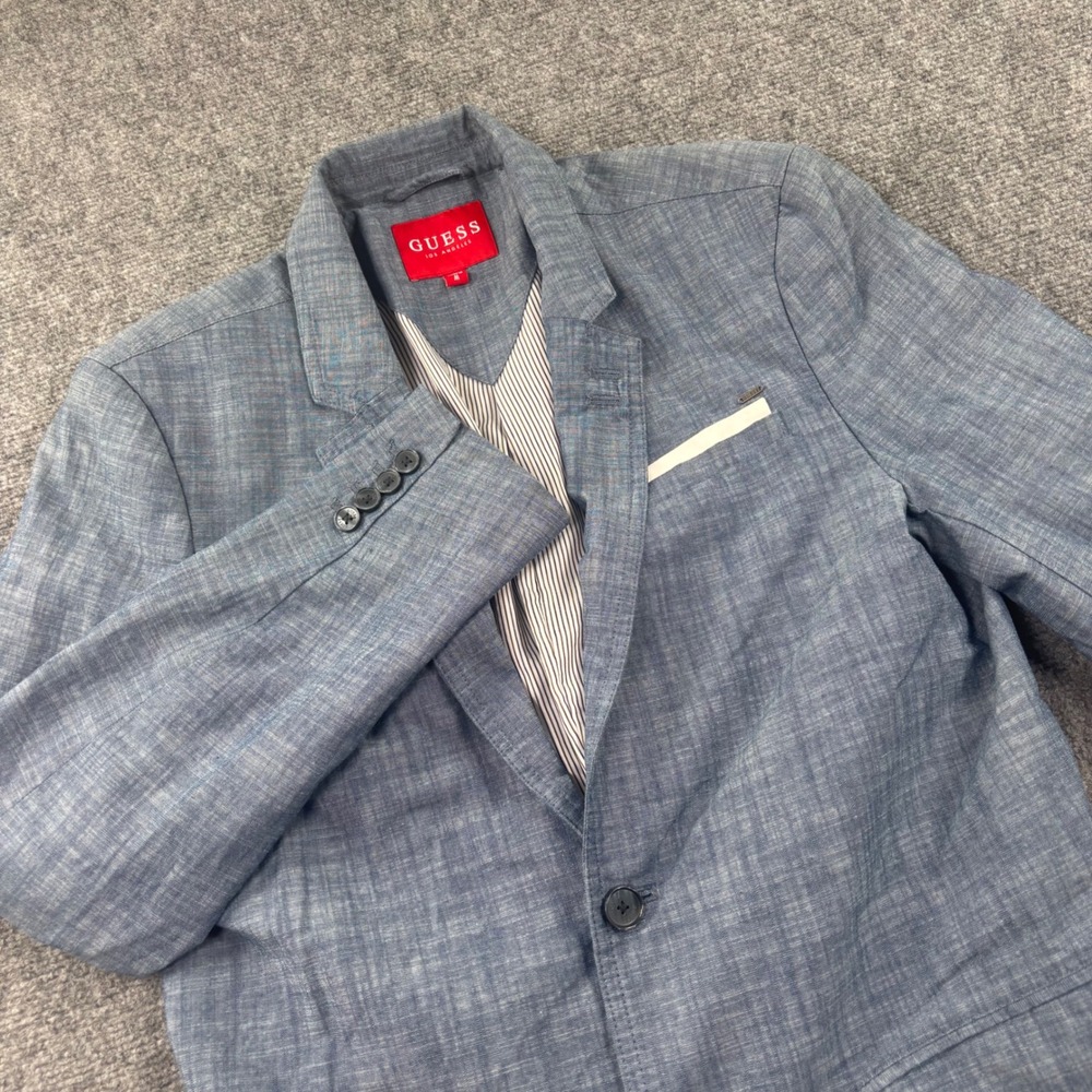 Guess Blazer Size Medium Blue Chambray Cotton Two Button Sport Coat Mens